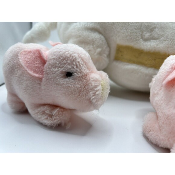Vintage Dakin Plush White Pig with 3 Pink Piglet Babies Stuffed Animal 17” 1980s - Picture 9 of 16
